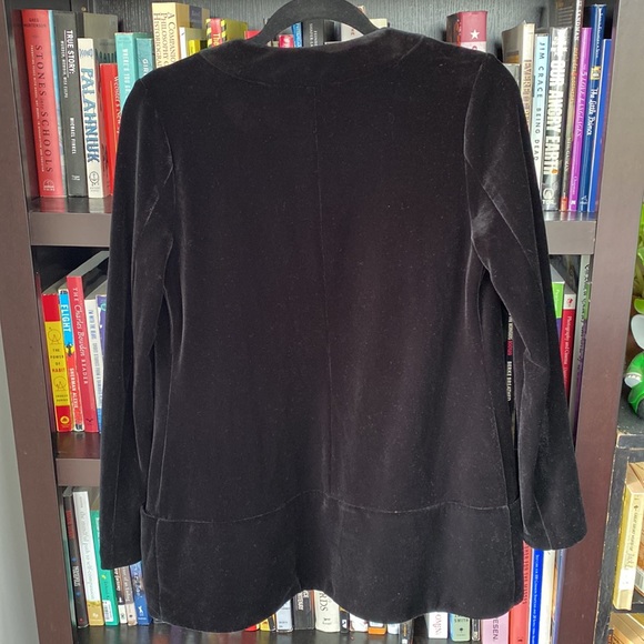 Open front black velvet blazer - Picture 4 of 6